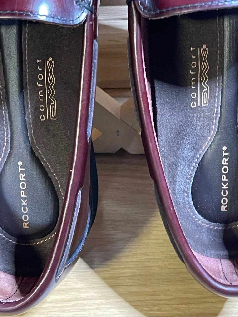 EUC Rockport DMX Men’s Sz 10.5 W Burgundy Tassel Kiltie Loafers